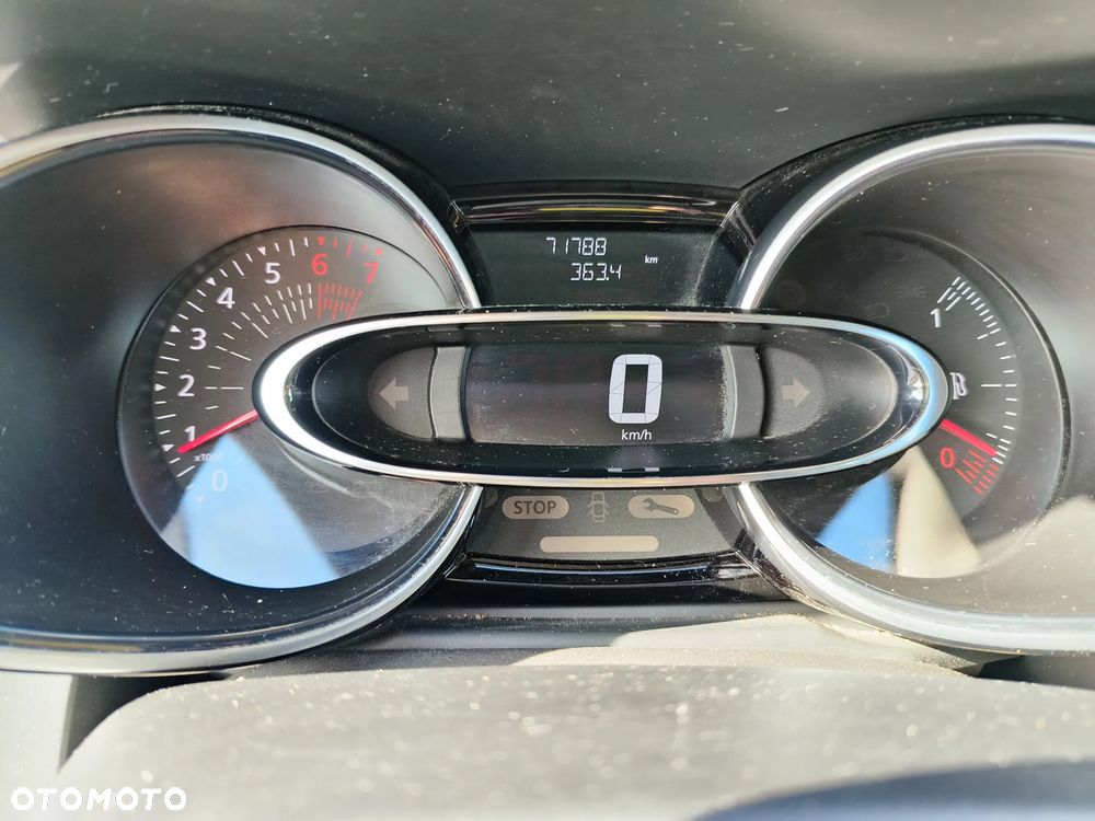 Renault Clio 1.2 16V Limited - 8