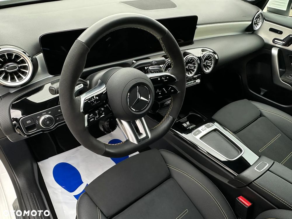 Mercedes-Benz Klasa A 45 S AMG 4-Matic 8G-DCT - 17