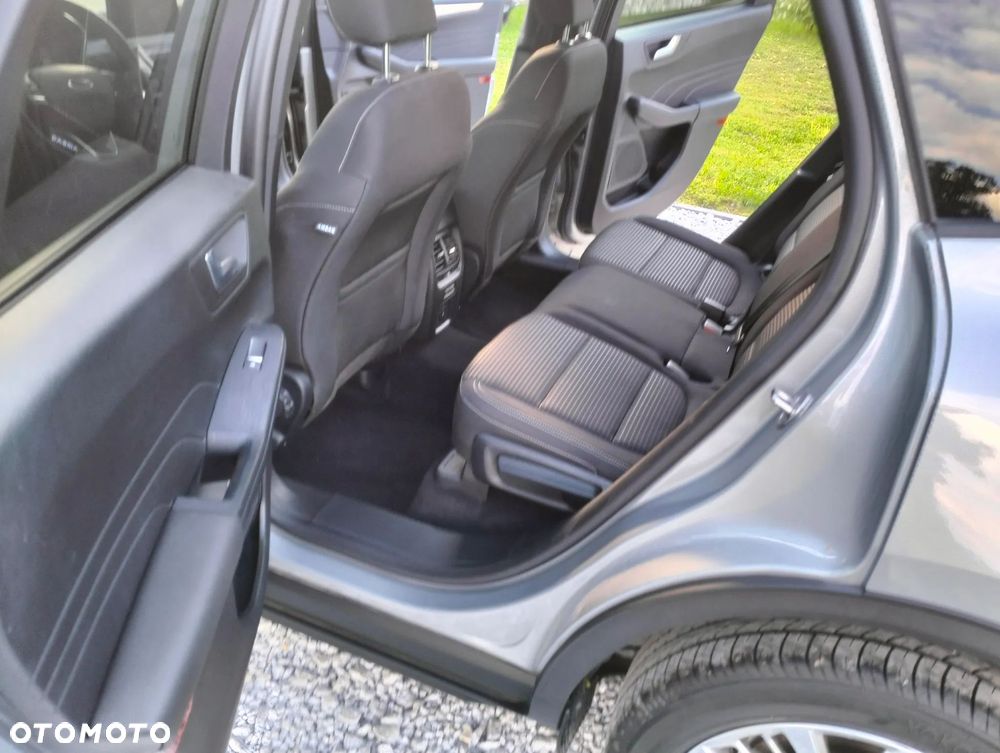 Ford Kuga - 7