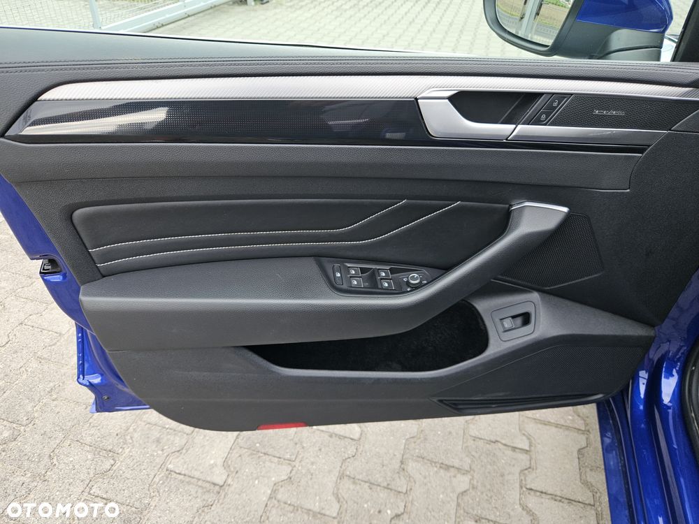 Volkswagen Arteon 2.0 TDI R-Line DSG - 19