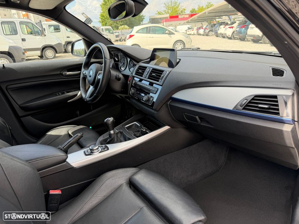 BMW 116 d Pack M - 11