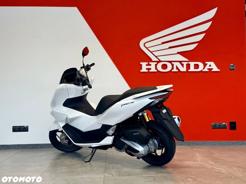 Honda PCX - 11