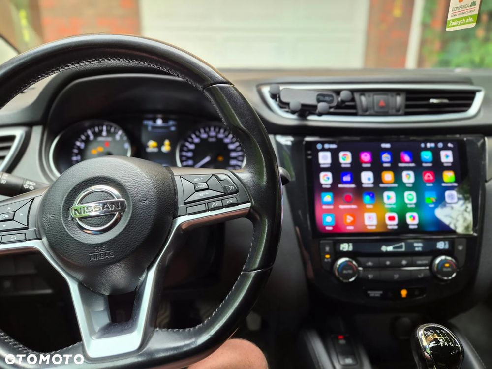 Nissan Qashqai 1.6 DIG-T N-Connecta - 8