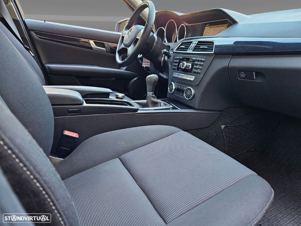 Mercedes-Benz C 200 CDi Elegance BlueEfficiency - 23