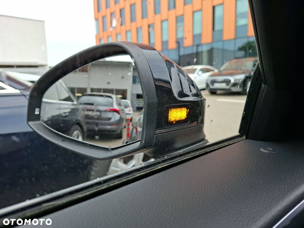 Audi A4 Limousine - 22