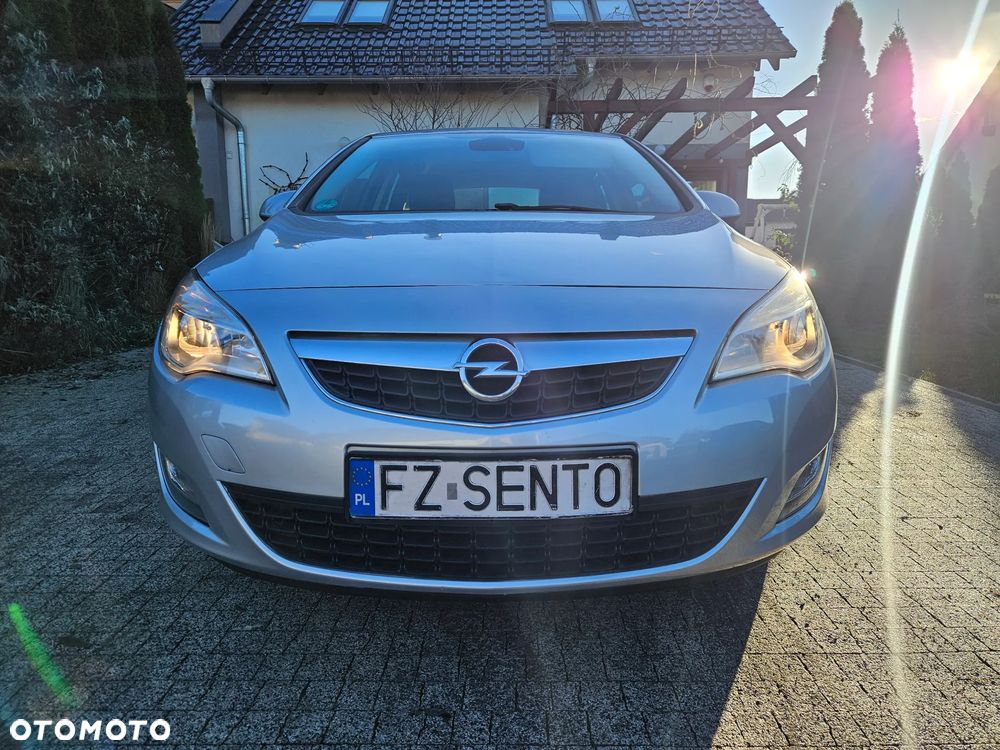 Opel Astra 1.6 Innovation - 3