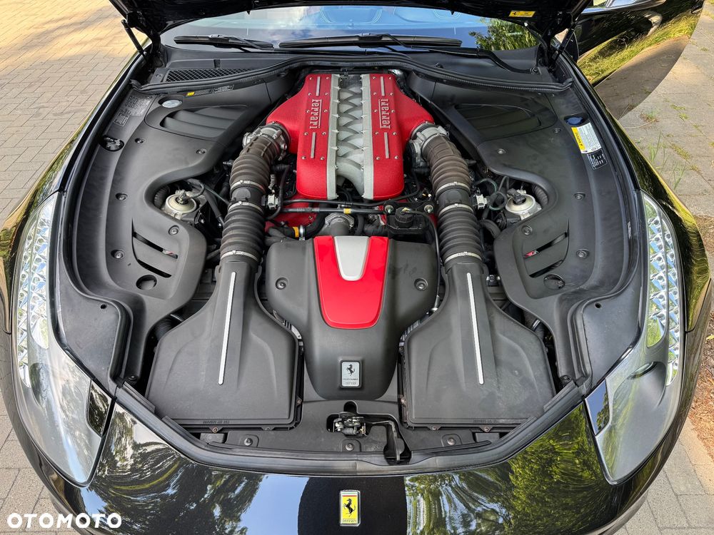 Ferrari FF - 30