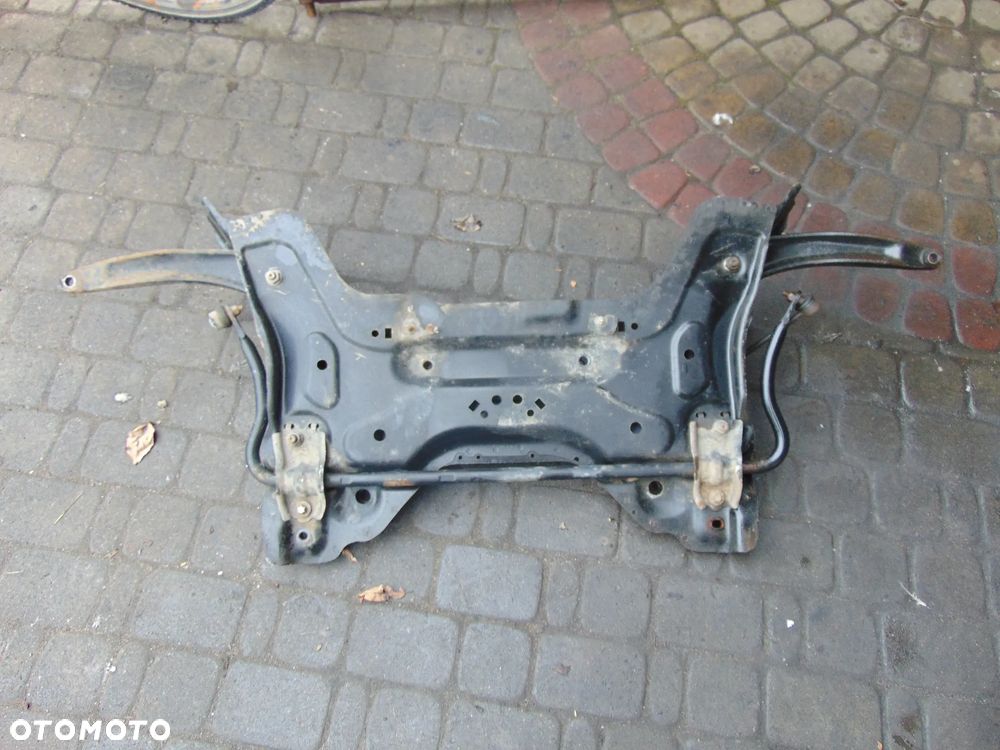 Sanki citroen c4 picasso 1,6 vvti 10R - 5