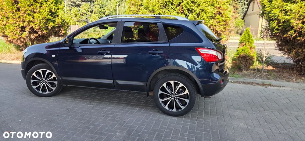 Nissan Qashqai 2.0 dCi 4 x 4 DPF tekna - 10