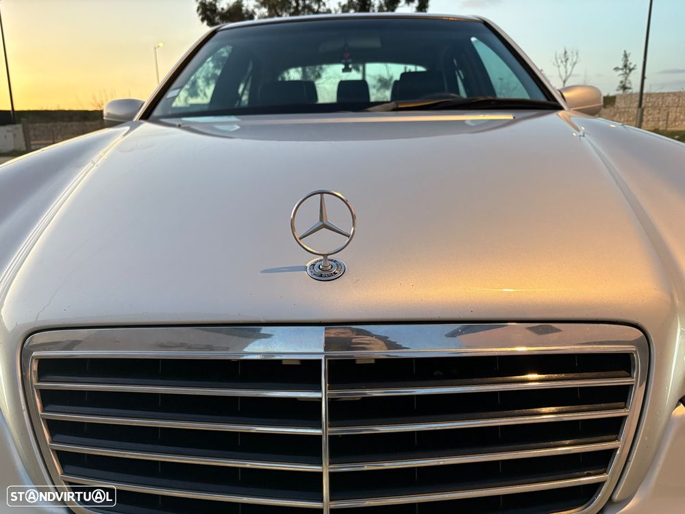 Mercedes-Benz E 240 Classic - 19