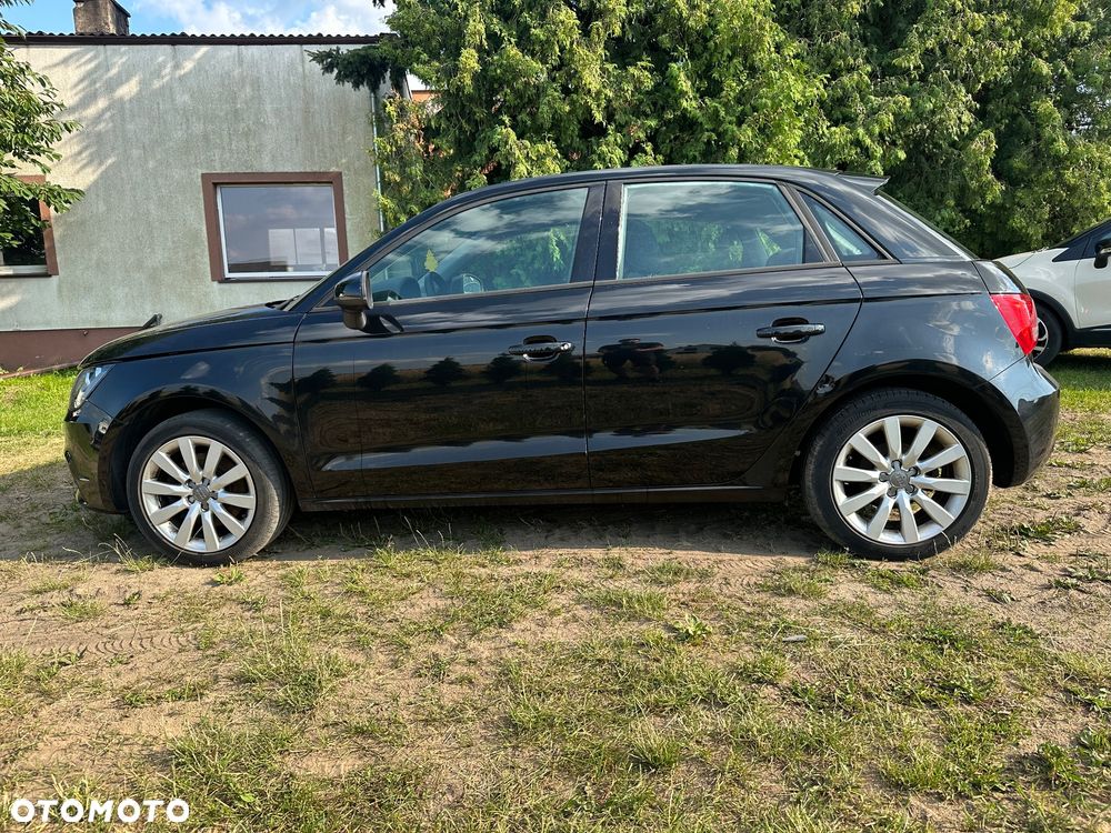 Audi A1 Sportback 1.6 TDI Attraction - 2
