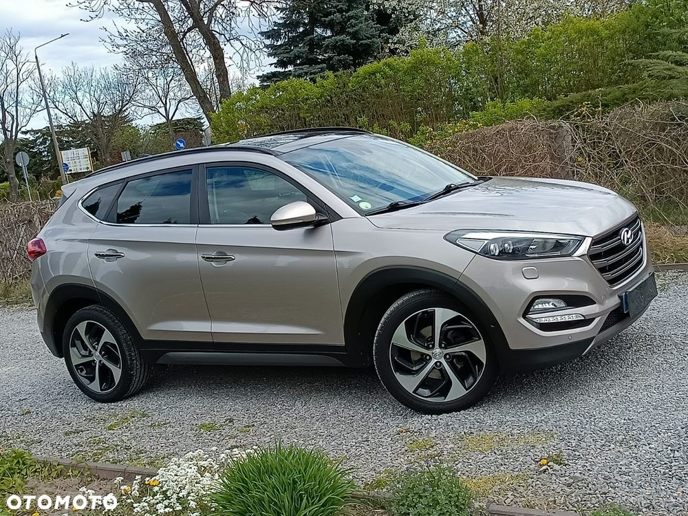Hyundai Tucson blue 1.7 CRDi 2WD DCT Premium - 9