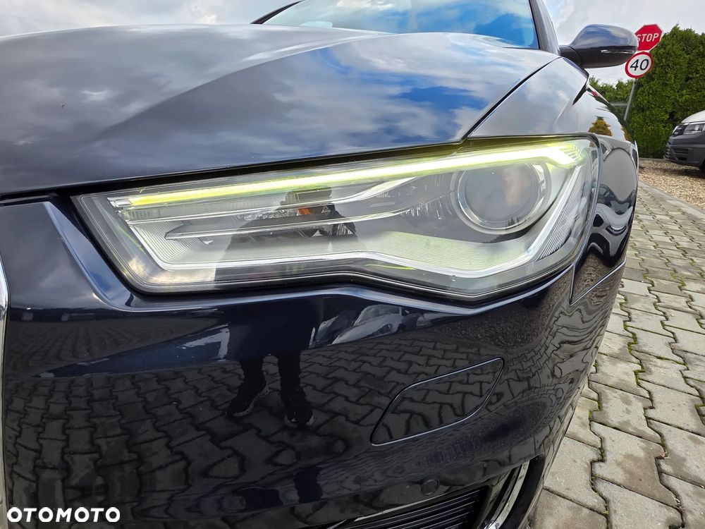 Audi A6 Avant 2.0 TDI quattro S tronic - 15