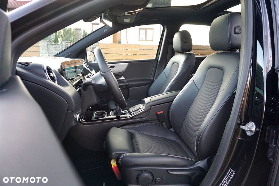 Mercedes-Benz Klasa B 180 d Editon 19 - 18