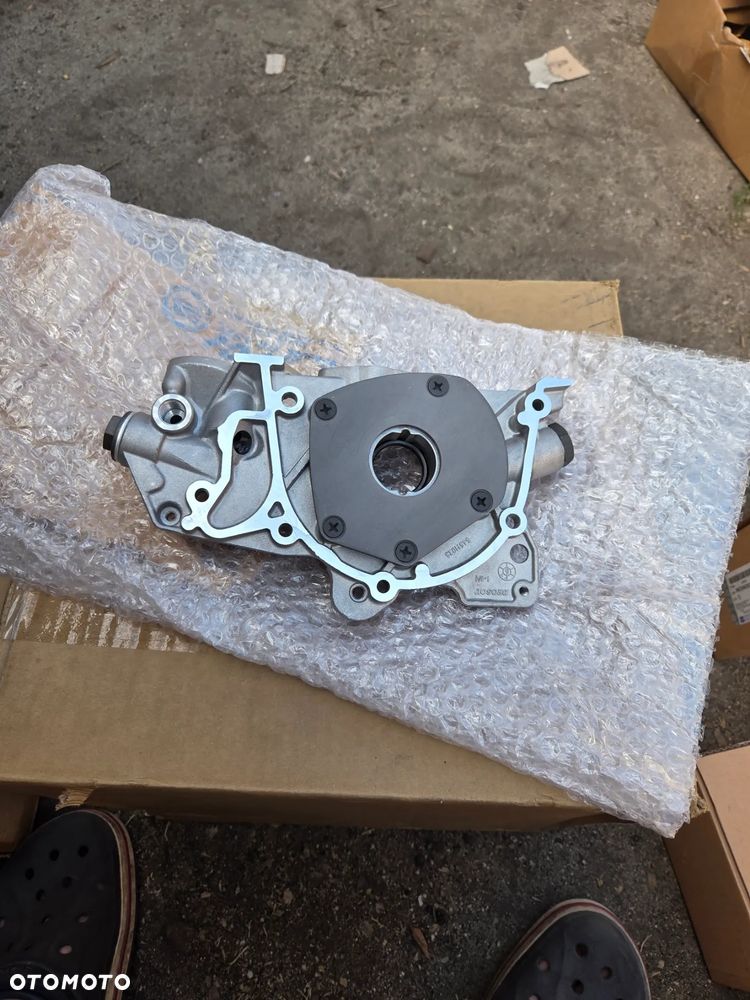 pompa oleju olejowa Opel Antara Chevrolet Captiva 2.4 92067383 - 4