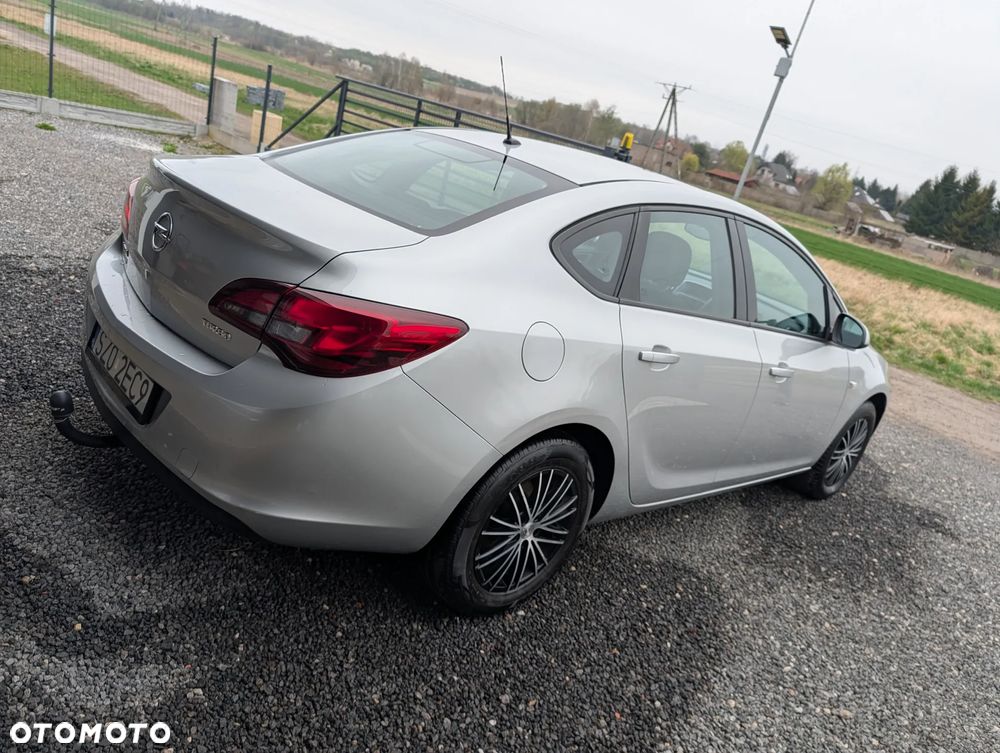 Opel Astra 1.4 Turbo ecoFLEX Start/Stop - 17