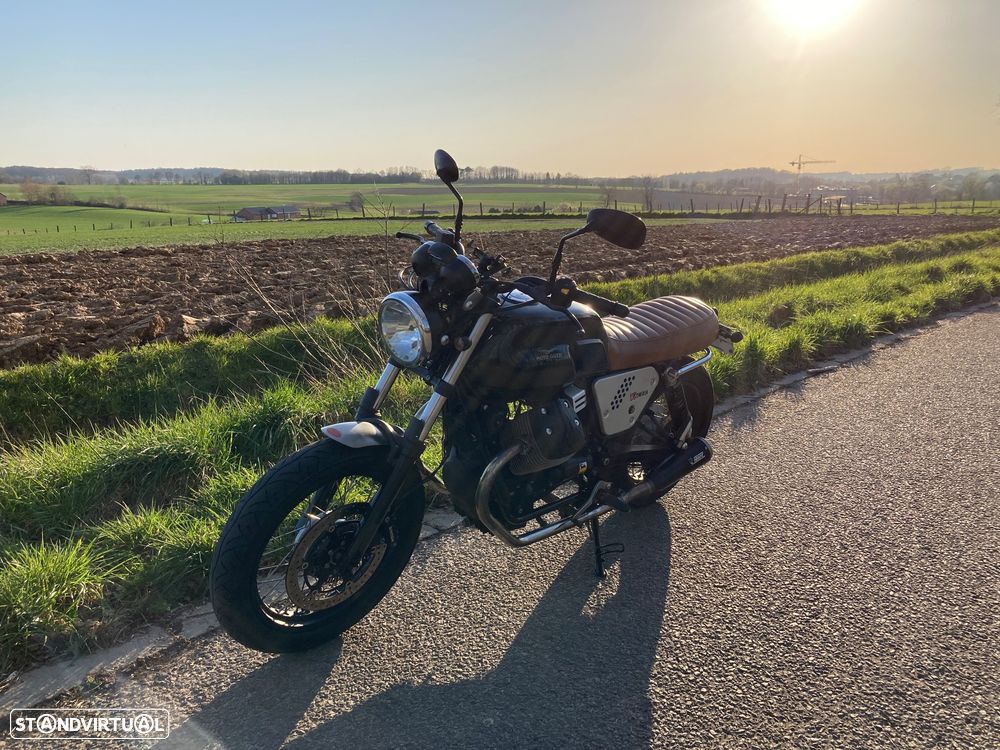 Moto Guzzi V7 Special II - 5
