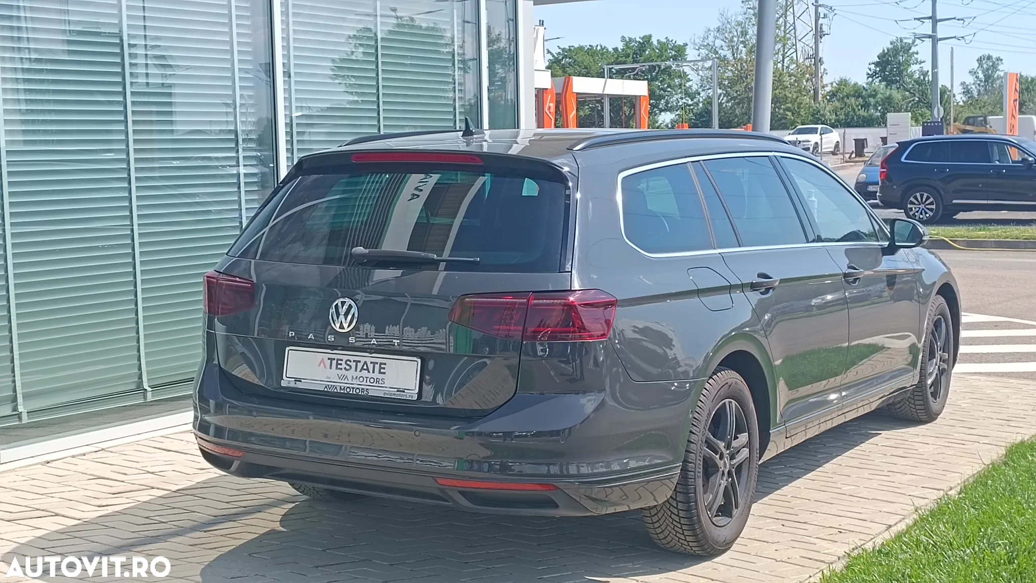 Volkswagen Passat Variant 2.0 TDI DSG Business - 6