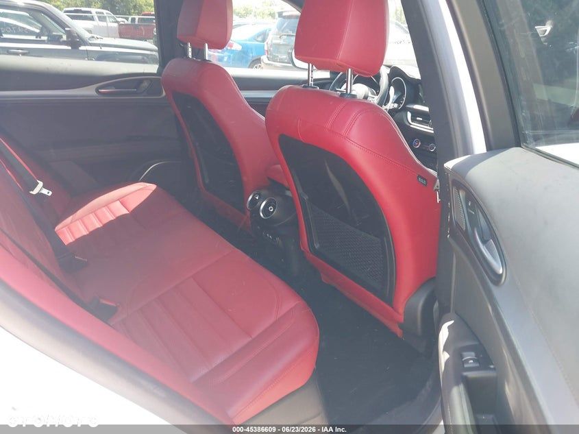 Alfa Romeo Stelvio 2.0 Turbo Veloce TI Q4 - 7