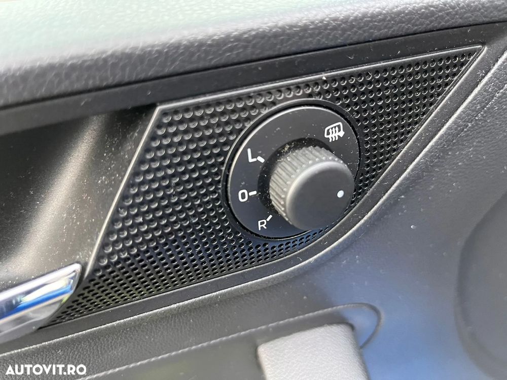 Skoda RAPID 1.0 TSI Clever - 14