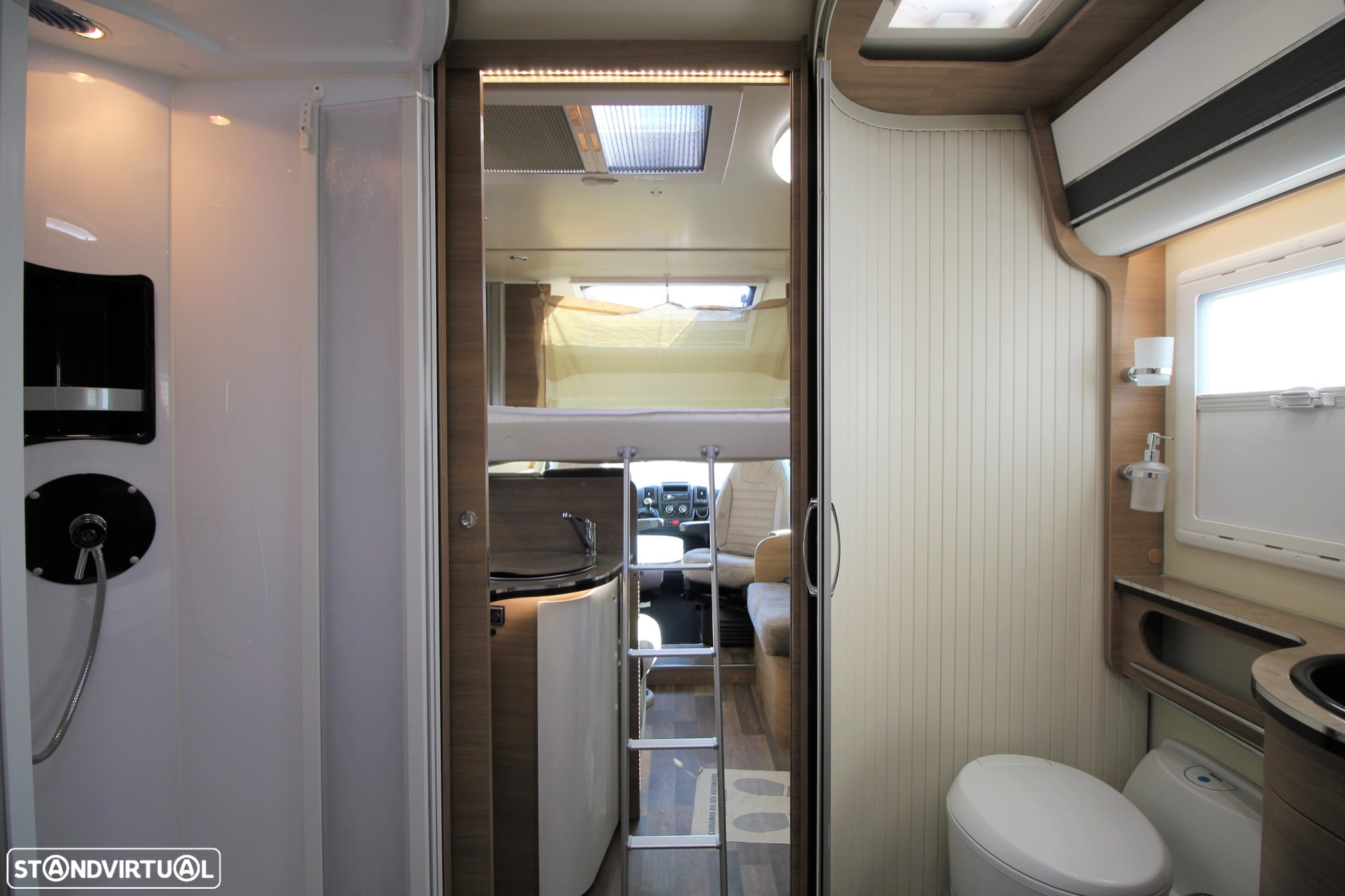 Elnagh T-Loft 581  -  2.3 M-Jet L CD - 18