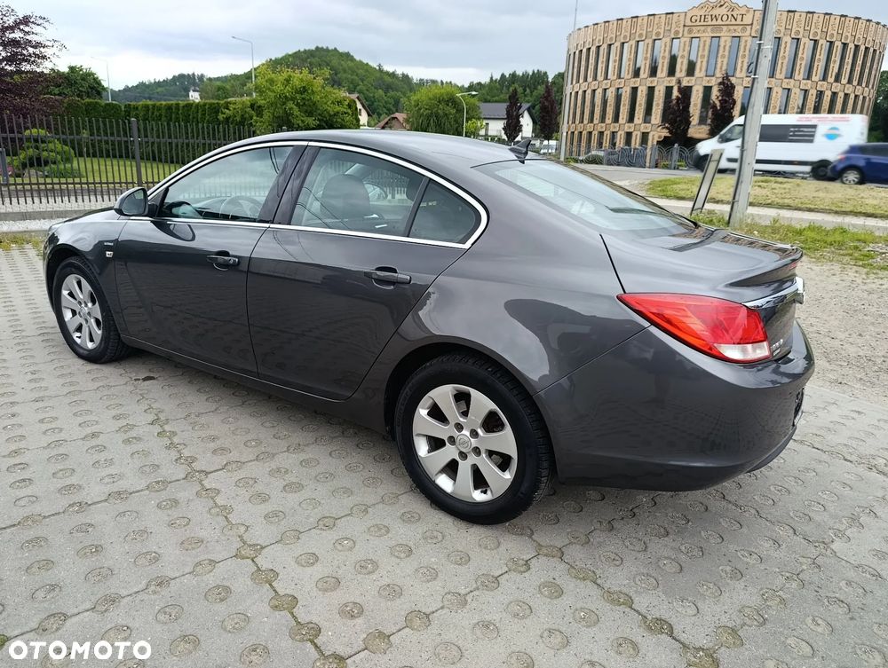 Opel Insignia 1.8 Edition - 11