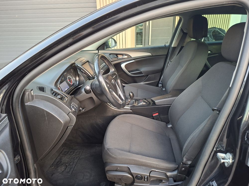 Opel Insignia - 11