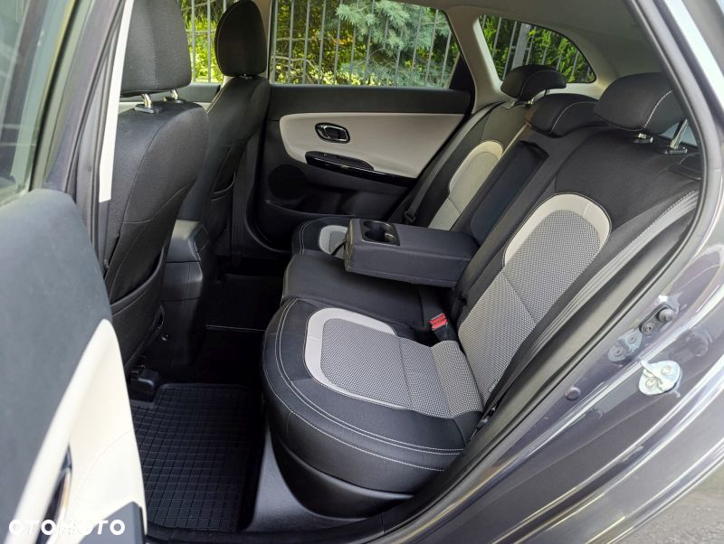 Kia Ceed 1.6 CRDi Edition 7 - 10