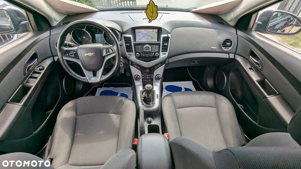 Chevrolet Cruze - 20