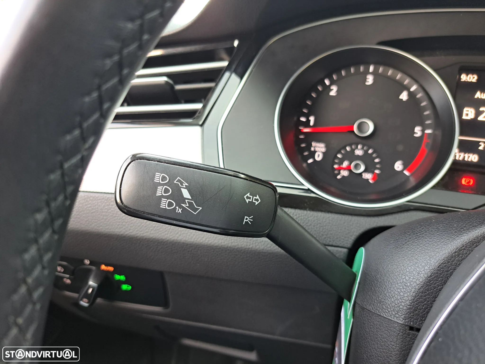 VW Passat Variant 1.6 TDI Highline - 17