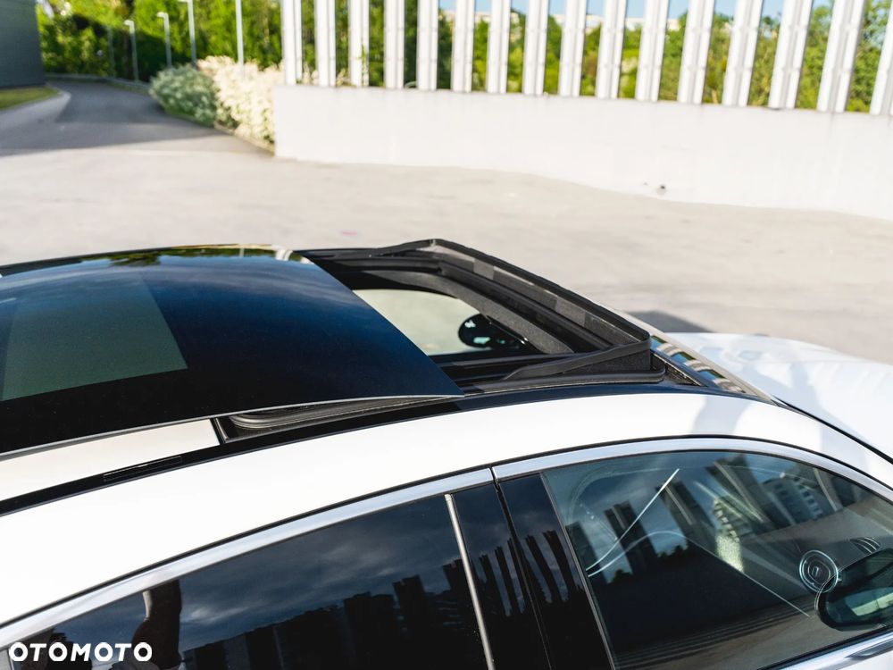 Mercedes-Benz GLC ver-300-4matic-9g--tronic-amg-line-plus - 39