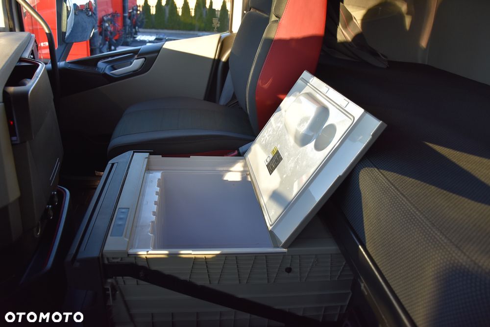 Volvo FH4 460 I SAVE  GLOBETROTTER XL /XENON/ STANDART  /  SALON POLSKA JAK NOWE !!! - 23