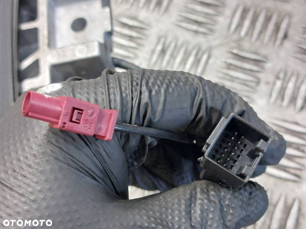 PODŁOKIETNIK AUDI A6 C6 - 7