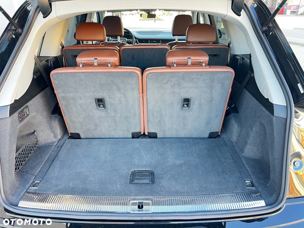 Audi Q7 3.0 TFSI Quattro Tiptronic - 29