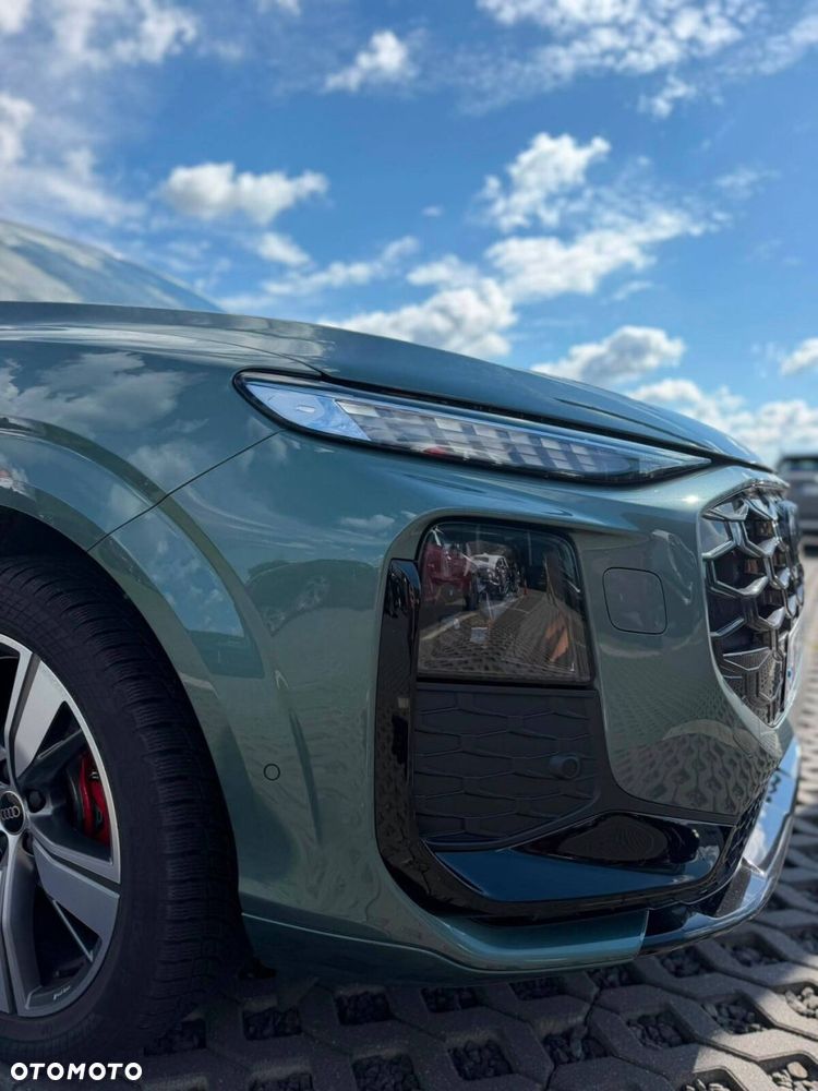 Audi Q3 Sportback - 12