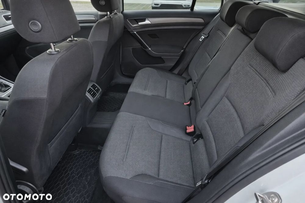 Volkswagen Golf 1.6 TDI (BlueMotion Technology) DSG Comfortline - 19