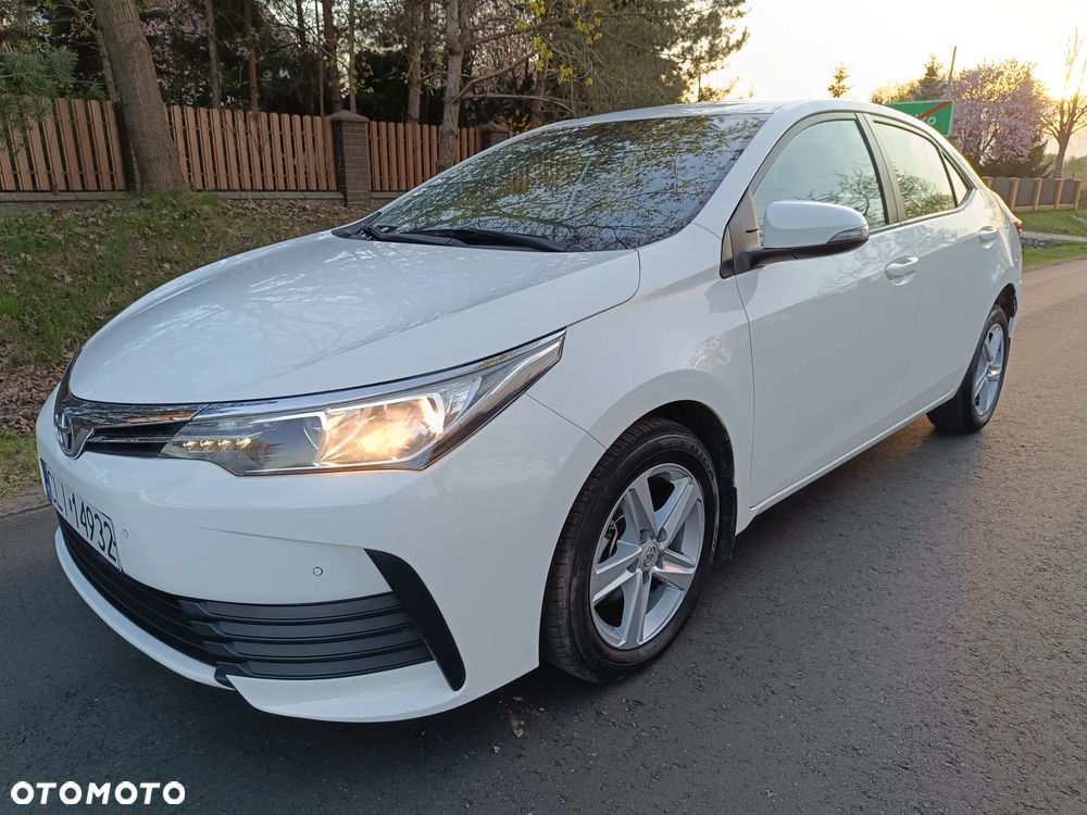 Toyota Corolla 1.4 D-4D Comfort - 9