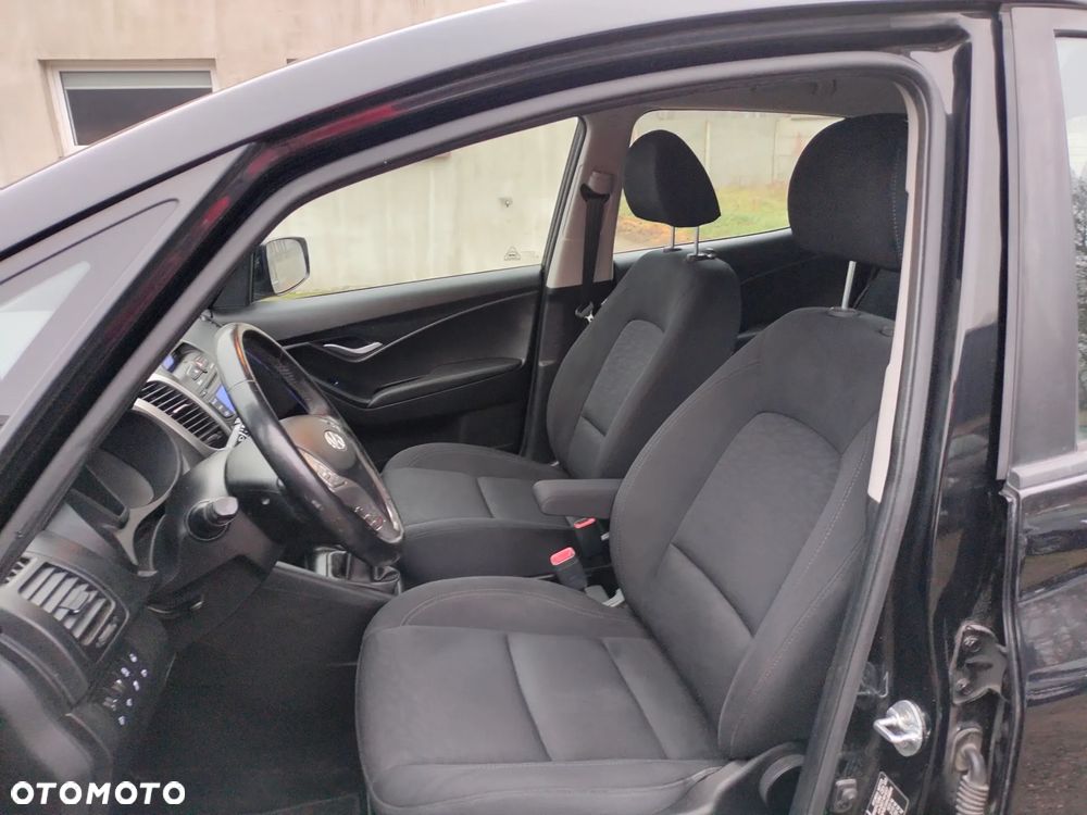 Hyundai ix20 1.6 CRDi blue Passion - 23
