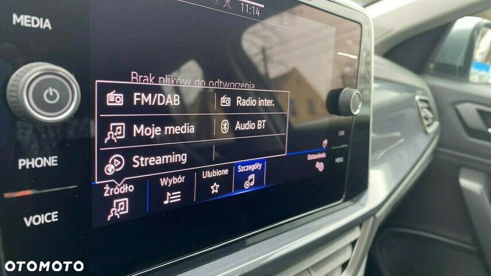 Volkswagen T-Roc 1.5 TSI Style DSG - 23