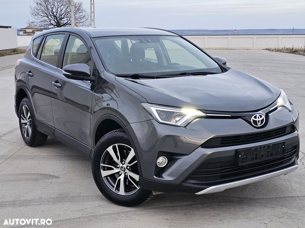 Toyota RAV4 - 2