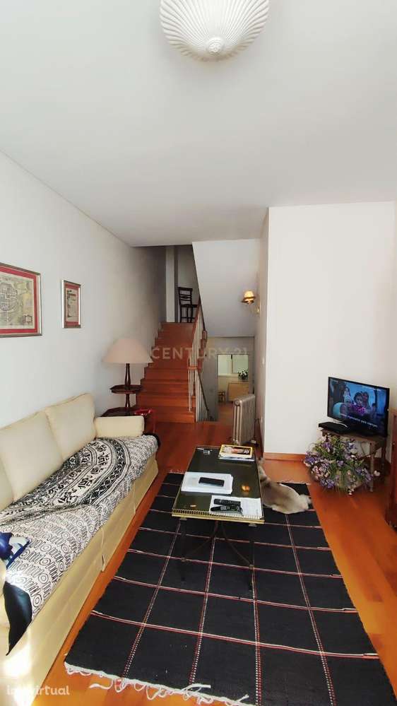 Prédio em Propriedade Horizontal no Coração do Centro Histórico de Bra - Grande imagem: 4/15