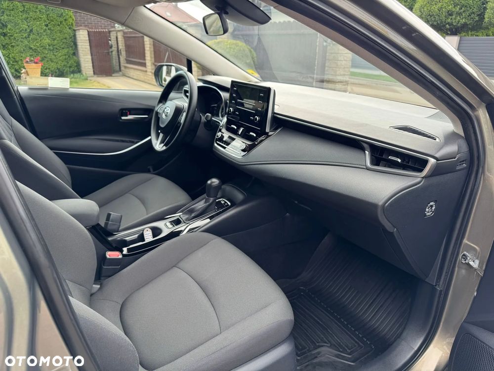 Toyota Corolla - 9