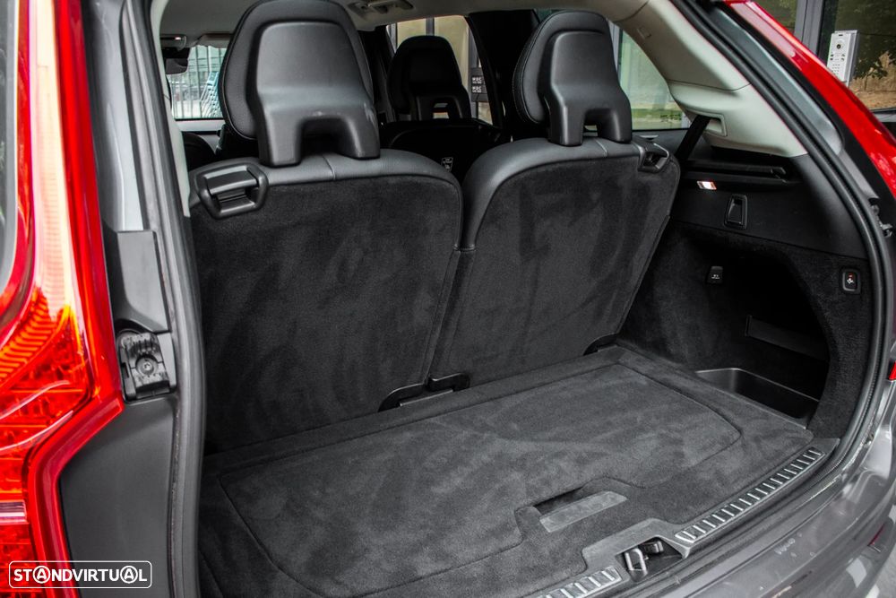 Volvo XC 90 2.0 D4 Momentum - 30