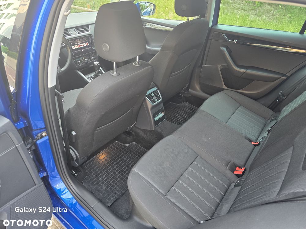 Skoda Octavia 1.6 TDI SCR Style - 10