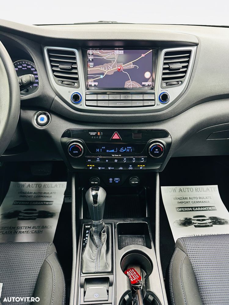 Hyundai Tucson blue 1.7 CRDi 2WD DCT Premium - 30