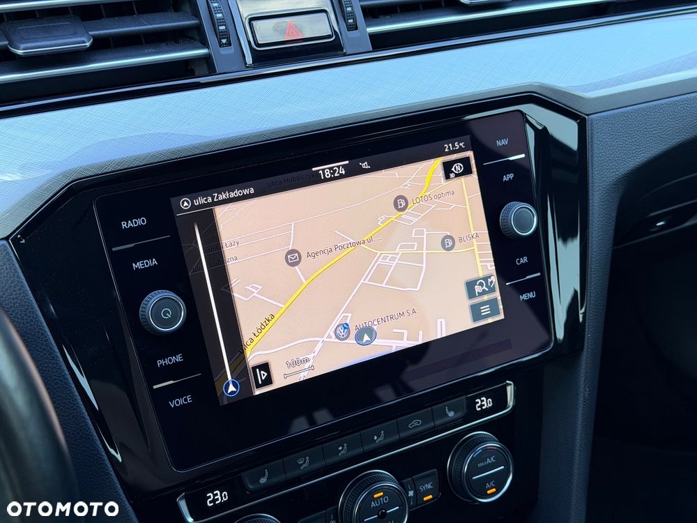 Volkswagen Passat Variant 2.0 TDI EVO Business DSG - 32