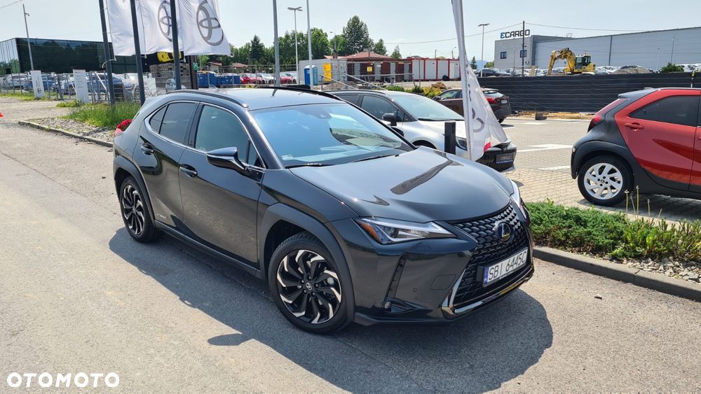 Lexus UX 250h GPF Prestige AWD - 37