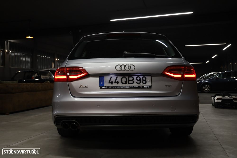 Audi A4 Avant 2.0 TDI Multitronic S-line - 5