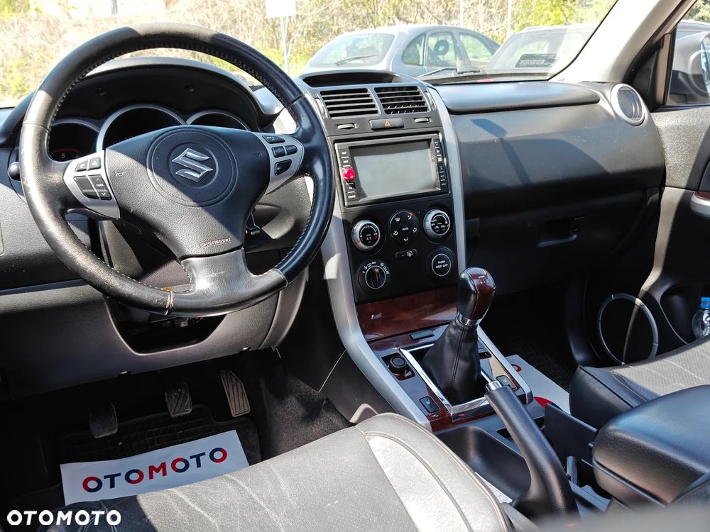 Suzuki Grand Vitara 1.9 DDiS Comfort + DPF - 6