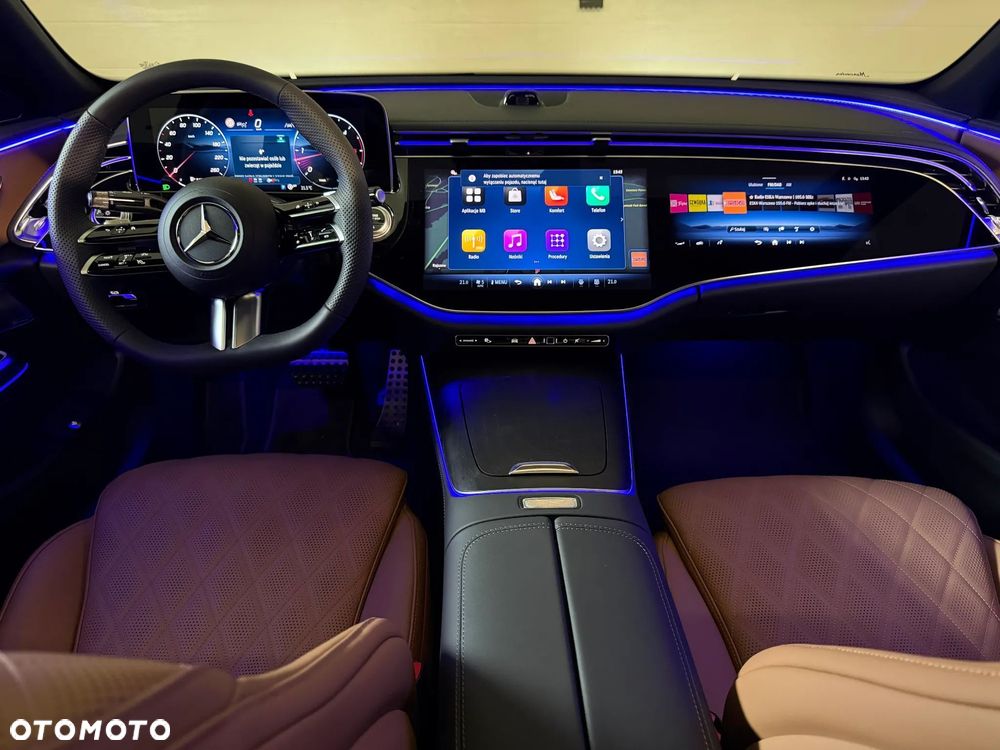 Mercedes-Benz Klasa E 220 d mHEV 4-Matic AMG 9G-Tronic - 24